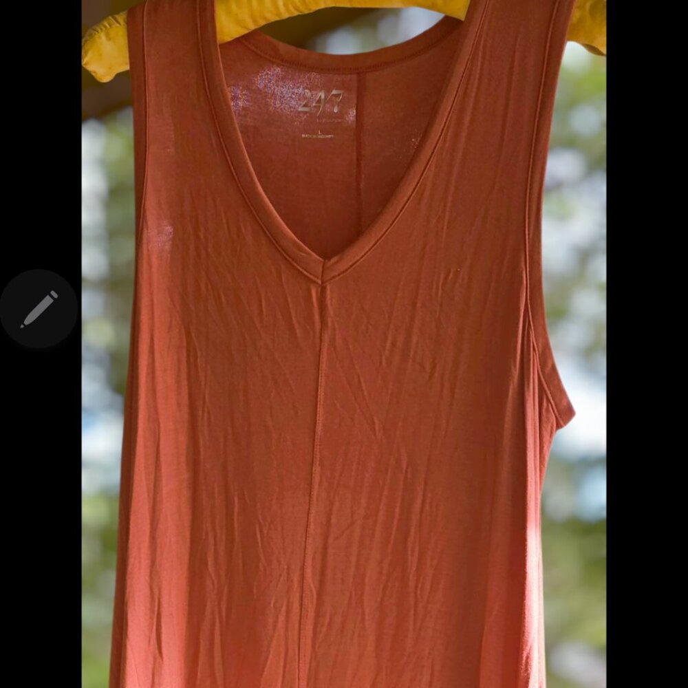 24/7 by Maurices